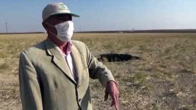 KONYA - Karapınar'da 10 metre genişliğinde obruk oluştu