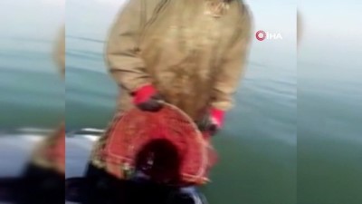  Eğirdir Gölü’nde 400 kerevit pinterine el konuldu