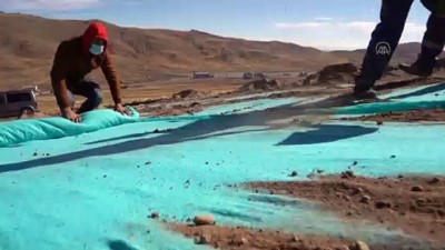 egimli arazi - KAYSERİ - Erciyes Dağı'na erozyona karşı 'tohum halısı' serildi Videosu