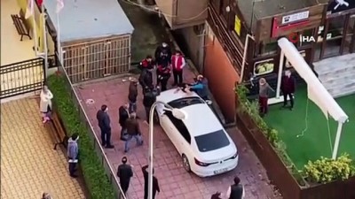 silahli saldirgan -  Şarkıcı Bulut Duman’ın uğradığı silahlı saldırı sonrası görüntüleri cep telefonlarına yansıdı Videosu