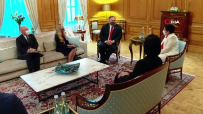 aria -  - ABD Dışişleri Bakanı Pompeo, Gürcistan’da temaslarına başladı
- Pompeo, Gürcistan Cumhurbaşkanı Zurabişvili ile görüştü Videosu