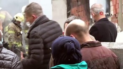oturma odasi -  Alevler içinde kalan evini gözyaşlarıyla izledi Videosu