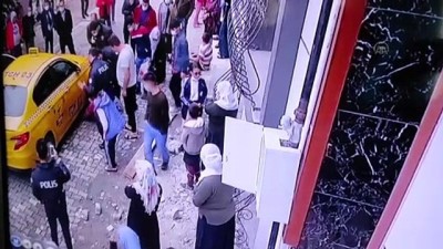 kamera - İSTANBUL - Taksinin altında sıkışıp sürüklenen çocuk ağır yaralandı Videosu