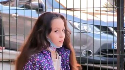 sac kesimi - YALOVA - 11 yaşındaki Ece, saçlarını lösemili kız çocukları için bağışladı Videosu