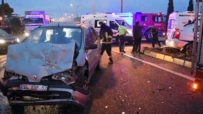 MANİSA - Trafik kazası: 2 yaralı