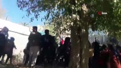 silahli saldirgan -  - Kabil Üniversitesinde fakülte binasına saldırı: 6 yaralı Videosu