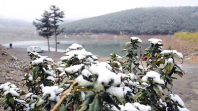 kar yagisi - KONYA - Kar yağışı ve sis sonbahar renkleriyle güzel görüntüler oluşturdu Videosu