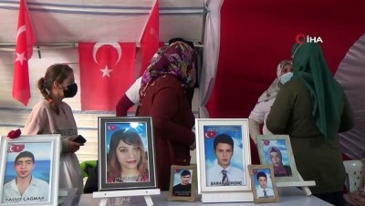 uttu -  HDP önündeki acılı aileler, evlatlarına kavuşacakları günü bekliyor Videosu
