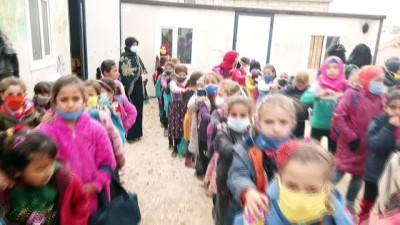 dunya cocuklari - İDLİB - 'For Children Smile'den Suriyeli çocuklara yardım Videosu