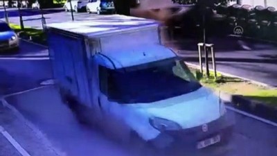 fenomen - İSTANBUL - Sosyal medya fenomeni Enes Batur Sungurtekin trafik kazası geçirdi Videosu