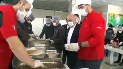 diyetisyen -  Karantinadaki 750 vatandaşın sıcak yemeği kapısına kadar ulaştırılıyor
- Ko... Videosu