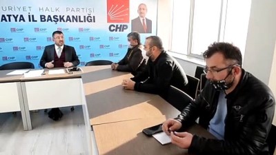 genel baskan yardimcisi - MALATYA - CHP'li Ağbaba, bakkal ve tekel bayisi esnafıyla bir araya geldi Videosu