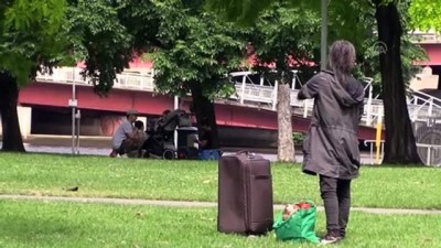 toplu tasima - Avustralya'da Kovid-19'un merkezi Melbourne'de vaka kalmadı Videosu