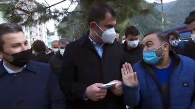 GİRESUN - Bakan Kurum, selden etkilenen Doğankent'te incelemelerde bulundu