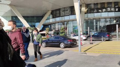 kirkoy - İSTANBUL - Alışveriş merkezlerinde 'Efsane Cuma' yoğunluğu yaşanıyor Videosu