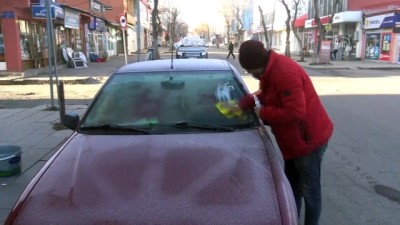 uttu - KARS - Soğuk hava günlük hayatı olumsuz etkiliyor Videosu