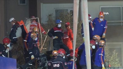  Babaanne ve 4 torunu depremde sağ kurtarılamadı