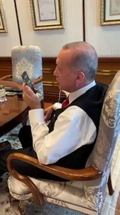 Başkan Erdoğan Ayda'nın babasıyla görüştü!