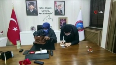 makam koltugu -  - Başkan Sayan, Songül teyzeye verdiği sözü tuttu Videosu