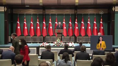 Cumhurbaşkanı Erdoğan: 'Vatandaşlarımızın salgın tehdit olmaktan çıkana kadar mecbur kalmadıkça kalabalığa karışmamasını istiyoruz'