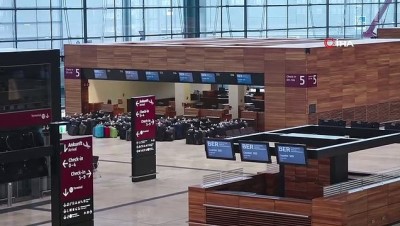 futbol sahasi -  - Berlin Havalimanı 9 yıl gecikmeli açıldı, sorunlar çözülemedi
- Havalimanının çatısı su sızdırıyor Videosu