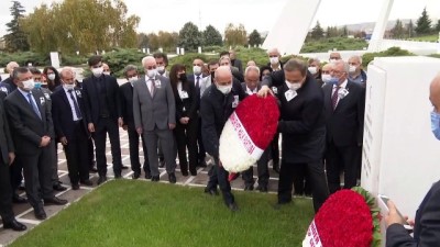 vatansever - Eski başbakanlardan Bülent Ecevit vefatının 14'üncü yılında kabri başında anıldı - ANKARA Videosu