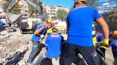 provokasyon -  İzmir depremi ile ilgili provokatif paylaşım yapan 12 kişi İstanbul’da gözaltına alındı Videosu