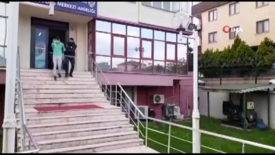 hirsiz polis -  Kocaeli’de 3 evden 115 bin liralık ziynet eşyası çalan 4 şahıs yakayı ele verdi Videosu