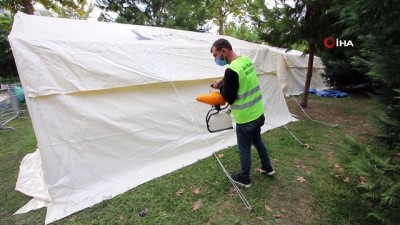 irak -  Bayraklı Belediyesi, çadırları dezenfekte ediyor Videosu