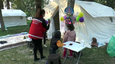 psikolojik destek - Çadırlar depremzede çocukların hem evi hem oyun alanı oldu - İZMİR Videosu
