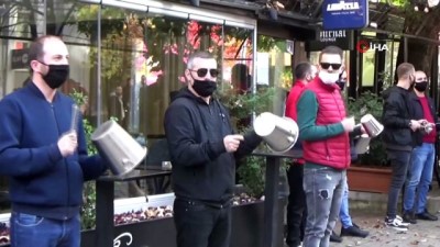 basbakanlik -  - Kosova’da korona virüs kısıtlamalarına karşı tencere tavalı protesto Videosu
