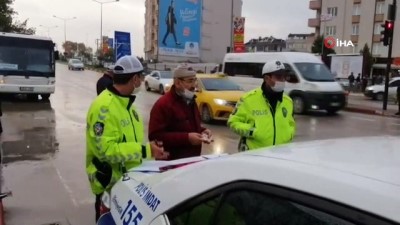 servis araci -  Trafik denetiminde 67'lik dedeye ceza şoku Videosu