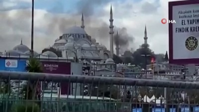  Fatih Süleymaniye'de bir metruk binada yangın çıktı