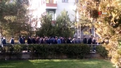 yakin plan -  Sosyal mesafesiz kuyruk pes dedirtti Videosu