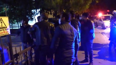 calinti otomobil - ADANA - Çalıntı otomobille polisten kaçmaya çalışan şüpheliler kovalamaca sonucu yakalandı Videosu