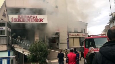 BURSA - Alışveriş merkezinde yangın çıktı