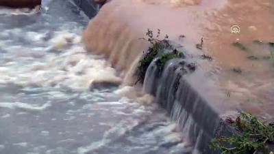 su taskini - AYDIN - Didim’de sağanak yağmur Videosu