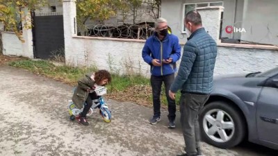 saglik calisani -  Türkiye’yi ağlatmıştı...Minik Ecem sağlıkçı babasına işte böyle kavuştu Videosu
