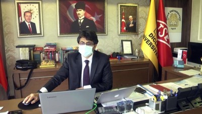 kalamis - DİYARBAKIR - DÜ Rektörü Prof. Dr. Mehmet Karakoç, AA'nın 'Yılın Fotoğrafları' oylamasına katıldı Videosu