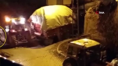   Kayan traktörden atlayarak kurtuldu