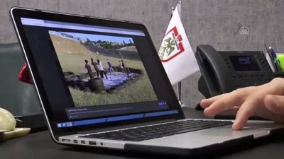 cig felaketi - SİVAS - Vali Ayhan, AA'nın 'Yılın Fotoğrafları' oylamasına katıldı Videosu