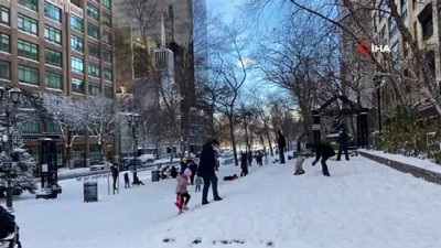 kar manzaralari - - New York Son Yılların En Şiddetli Kar Fırtınasının Etkisi Altında
- New York Beyaza Büründü Videosu