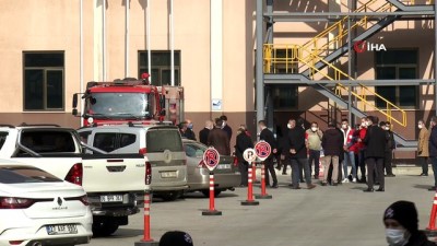 saglik bakanligi -  Gaziantep Valisi Davut Gül: 'Yangının, hastalarımıza oksijen verilen cihazdan çıktığı görülüyor' Videosu