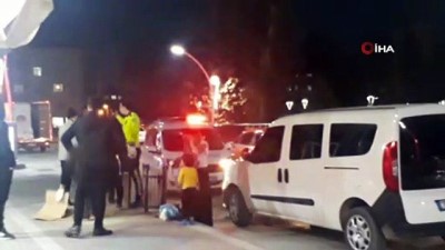 alisveris -  Gözaltına alınmamak için çırılçıplak soyundu Videosu