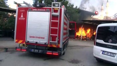 benin -  İzmir’de sobadan çıkan yangın kulübeyi sardı Videosu