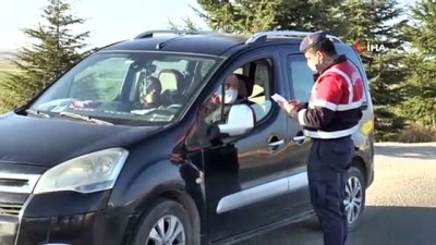 emniyet kemeri -  Jandarmadan droneli sokağa çıkma yasağı denetimi Videosu