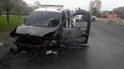 polis araci - İSTANBUL - Sancaktepe'de polis aracında çıkan yangın söndürüldü Videosu