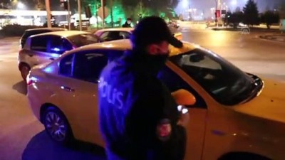 polis denetimi - KARABÜK - Hem karantinayı hem de sokağa çıkma kısıtlamasını ihlal eden kişiye ceza Videosu
