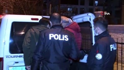 cop kutusu -  Polisin Atatürk ve bayrak hassasiyeti gönülleri fethetti Videosu