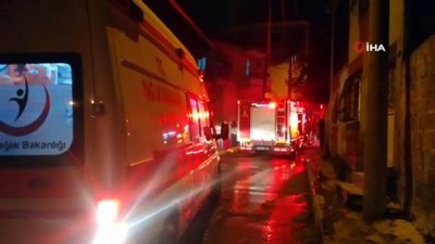  İzmir’de korkutan ev yangını